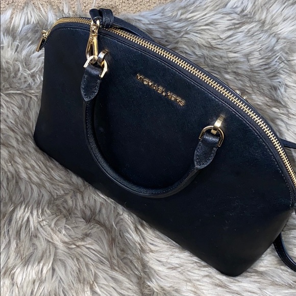 MICHAEL KORS HANDBAG - Picture 1 of 11